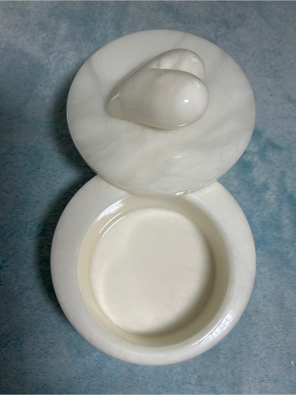 Genuine Volterra Alabaster Swivel Top Hand Carved Box